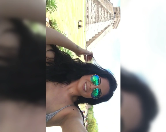 Jasmine Mendez aka laughinglatina - 05-07-2017 OnlyFans Video - Out blowing your cash