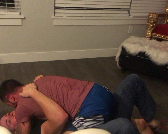 Jasmine Mendez aka laughinglatina - 11-26-2017 OnlyFans Video - Watching my mma bf turn a man into a rag doll is so fucking sexy