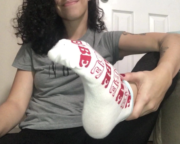 Soldmysole aka soldmysole - 04-26-2020 OnlyFans Video - I cant get enough of my feet