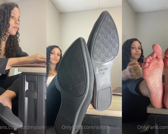 Soldmysole aka soldmysole - 06-29-2022 OnlyFans Video - 11 minutes roleplay  joi You visit Professor Liv during her office hours to discuss a