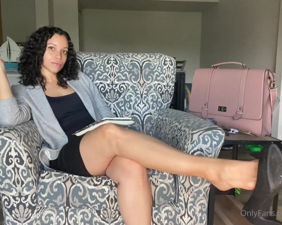 Soldmysole aka soldmysole - 06-06-2023 OnlyFans Video - 6 minutes roleplay  joi  dangling Your coworker catches you staring at her heels