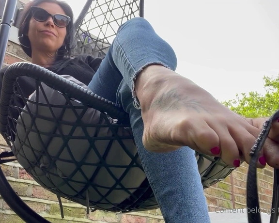 Feetwonders aka feetwonders - 04-10-2022 OnlyFans Video - For the dirty feet and flip flops lovers