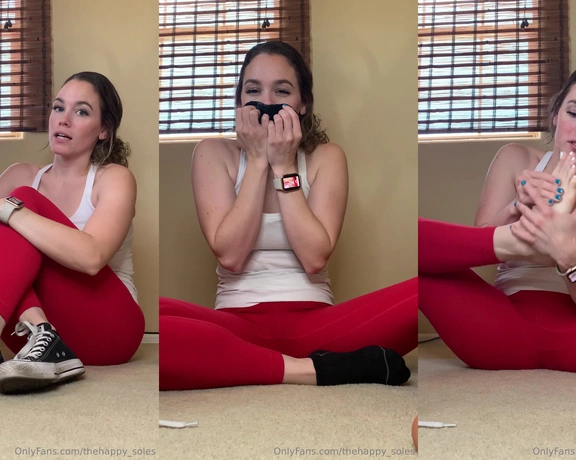 Thehappy_soles aka thehappy_soles - 08-31-2023 OnlyFans Video - 3 min of me smelling my socks shoes amp feet after a 2 hour workout ,