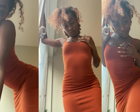 Tasha Black aka tashablack - 03-19-2020 OnlyFans Video - Send me a tip if you want to see me film clips in this dress