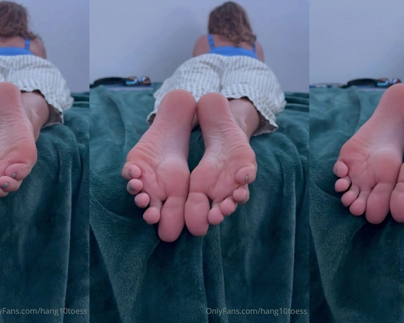 Linzi Little aka hang10toess - 04-19-2024 OnlyFans Video - Feet up, relax mode on  What color should I paint them next