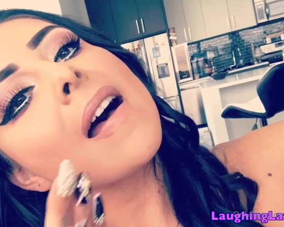 Jasmine Mendez aka laughinglatina - 10-10-2021 OnlyFans Video - POV Makeout Finally, you are going to get your chance