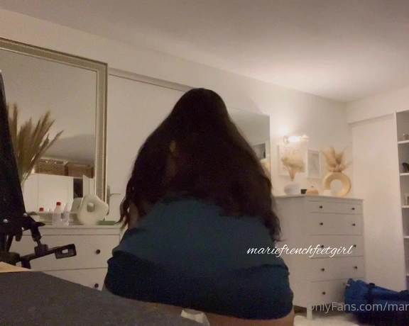 Mariefrenchfeetgirl aka mariefrenchfeetgirl - 03-29-2023 OnlyFans Video - For my twerk lover  beautiful night content with laya is coming