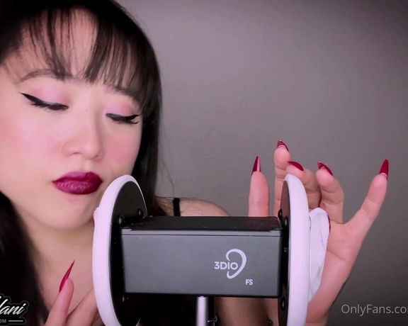 Kimmy Kalani aka kimmykalani - 10-18-2023 OnlyFans Video - Vampire Lens Licking amp Ear Licking _ASMR Enjoy this sensual ASMR video, where your vampire mistress