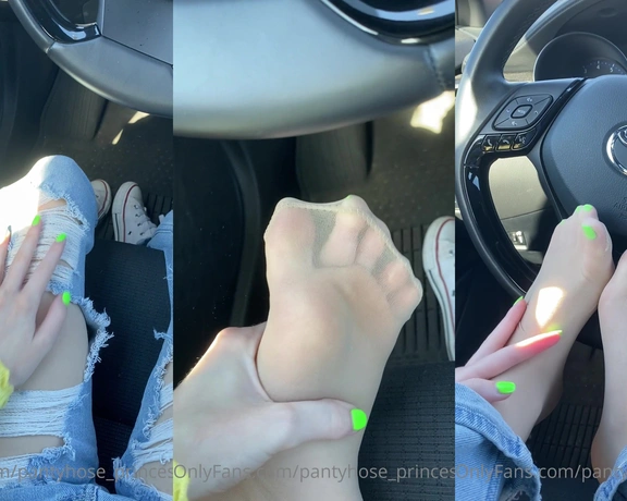 Blonde Amour99 aka pantyhose_princess99 - 06-25-2021 OnlyFans Video - Just having a little fun break in my car my feet needed some attention