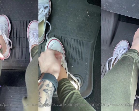 Blonde Amour99 aka pantyhose_princess99 - 08-14-2021 OnlyFans Video - Little car play Really needing someone to keep me company on my little errands and give