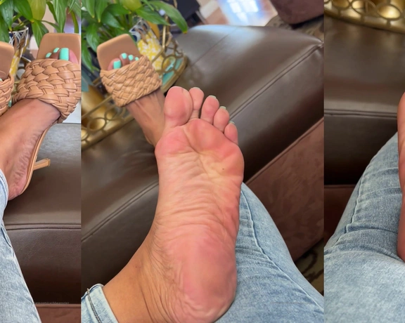 CaribbeanSolez aka caribbeansolez - 04-05-2022 OnlyFans Video - Busy Work Day Thought I might share my work soles with you They get so sweaty