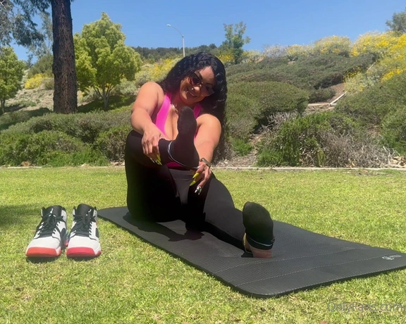 CaribbeanSolez aka caribbeansolez - 05-10-2024 OnlyFans Video - CaribbeanSolez Yoga Tip amp receive the full 30 min yoga session