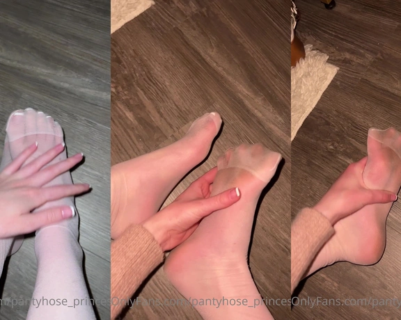 Blonde Amour99 aka pantyhose_princess99 - 02-26-2022 OnlyFans Video - What should I do