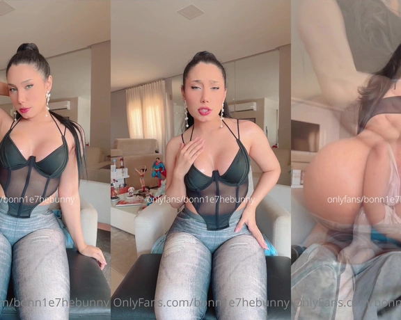 Ms.Bonnie aka bonn1e7hebunny - 07-03-2023 OnlyFans Video - You know what I always sayANAL is my happy place