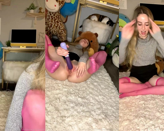 Blonde Amour99 aka pantyhose_princess99 - 05-18-2022 OnlyFans Video - Stream started at 05182022 0208 am Comments decided what I did purple vibrator in doggy style