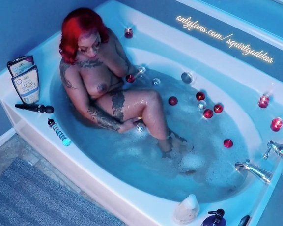 Sgoddess aka sgoddess - 12-18-2020 OnlyFans Video - Ornaments and hot bath