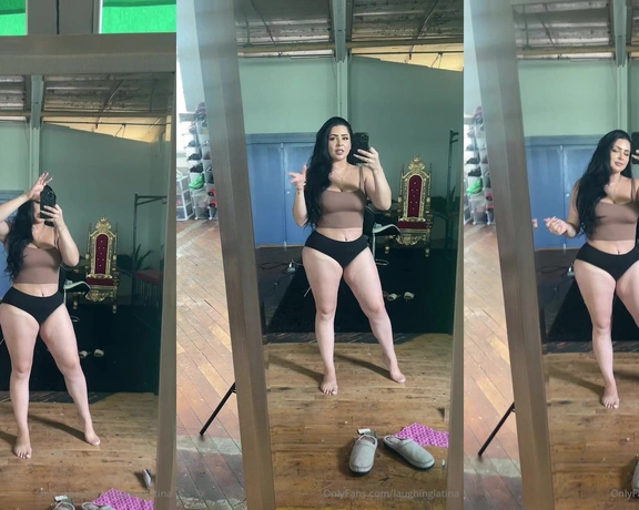 Jasmine Mendez aka laughinglatina - 06-17-2024 OnlyFans Video - Todays update