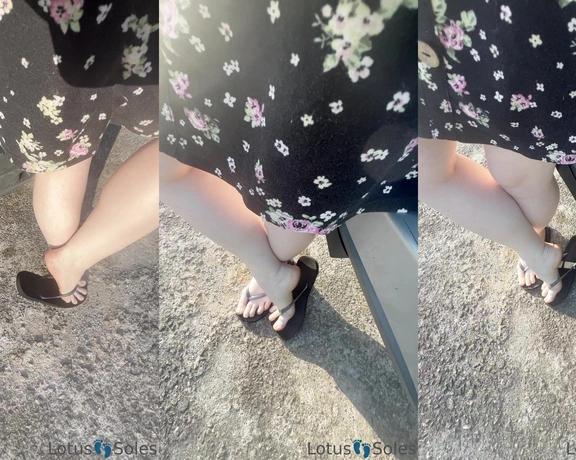 Lotus Feet aka lotussoles - 08-16-2023 OnlyFans Video - Enjoying the  sunshine_ygo2