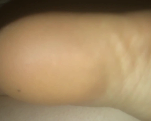 Lotus Feet aka lotussoles - 09-01-2023 OnlyFans Video - Leaked lotussoles 26322