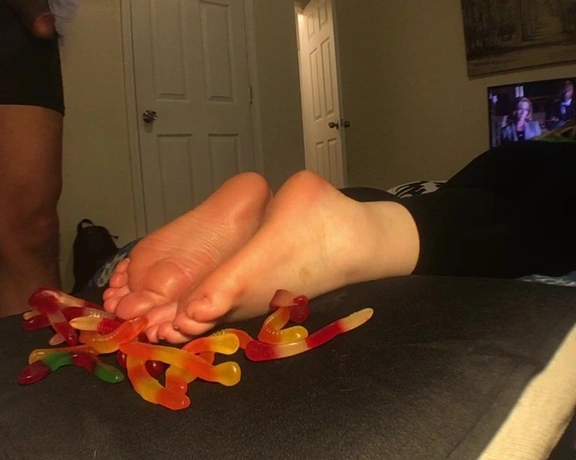 Lotus Feet aka lotussoles - 11-01-2023 OnlyFans Video - Hope everyones had a fun and safe Halloween