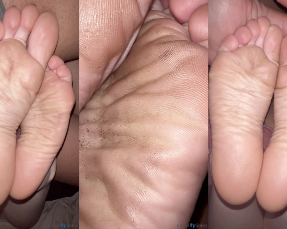 Lotus Feet aka lotussoles - 12-01-2024 OnlyFans Video - warming them up before bed_p5tz