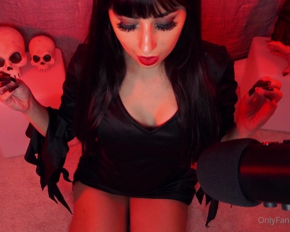 LunaRexx VIP aka lunarexx - 10-29-2024 OnlyFans Video - FREE LEWD ASMR VIDEO Morticia Addams ASMR ARE YOU EXCITED FOR HALLOWEEN Heres another FREE spooky ASMR