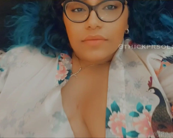 Thickpuertoricansoles aka thickprsoles - 01-13-2022 OnlyFans Video - Titty joi