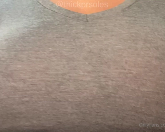 Thickpuertoricansoles aka thickprsoles - 06-29-2022 OnlyFans Video - Big fat titties PSA Hey guys Im sorry I will be checking my inbox on here