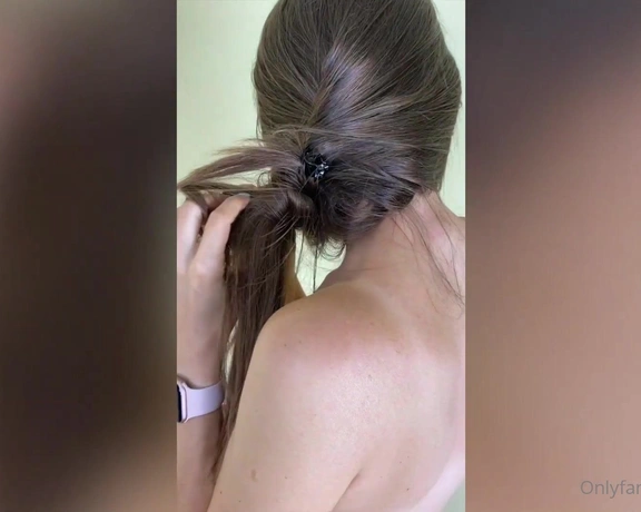 Lelu Love aka lelulove - 11-13-2023 OnlyFans Video - HairPlay With Small Hair Clip Hairbun JOI  I play with my long hair, so much