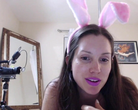 Lelu Love aka lelulove - 04-12-2020 OnlyFans Video - Since its Easter and most of us are locked in our homes trying to keep the