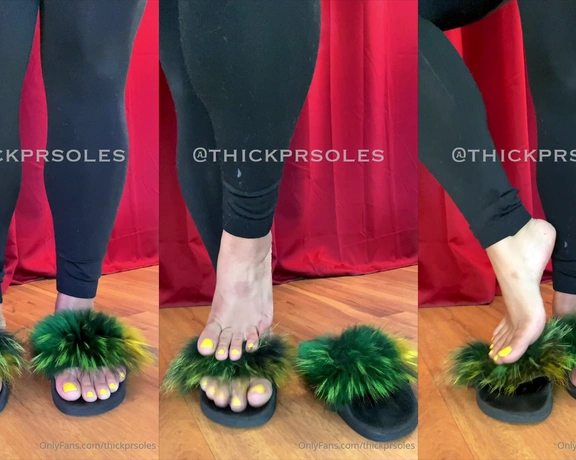 Thickpuertoricansoles aka thickprsoles - 08-31-2023 OnlyFans Video - Toes and arches