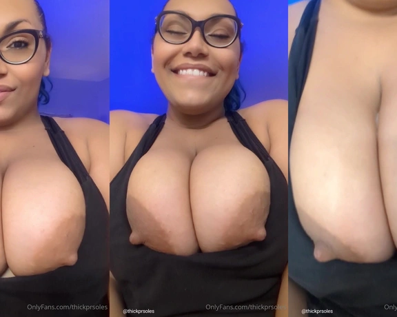 Thickpuertoricansoles aka thickprsoles - 03-14-2024 OnlyFans Video - My nipples look so cute and hard here dont you want to just lick them up