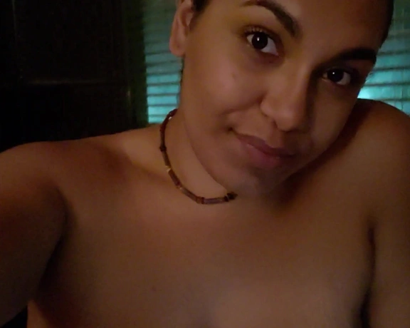 Thickpuertoricansoles aka thickprsoles - 10-28-2019 OnlyFans Video - Im moody sober asf right now and I hate it