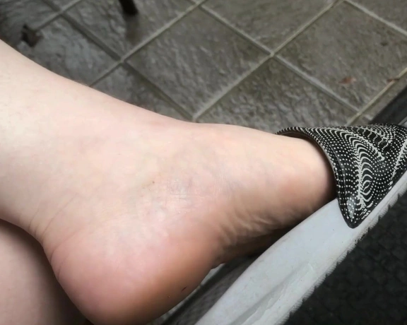 Lotus Feet aka lotussoles - 05-24-2022 OnlyFans Video - Leaked lotussoles 46446