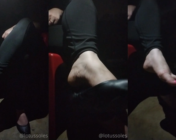 Lotus Feet aka lotussoles - 07-09-2022 OnlyFans Video - enjoying the thunder