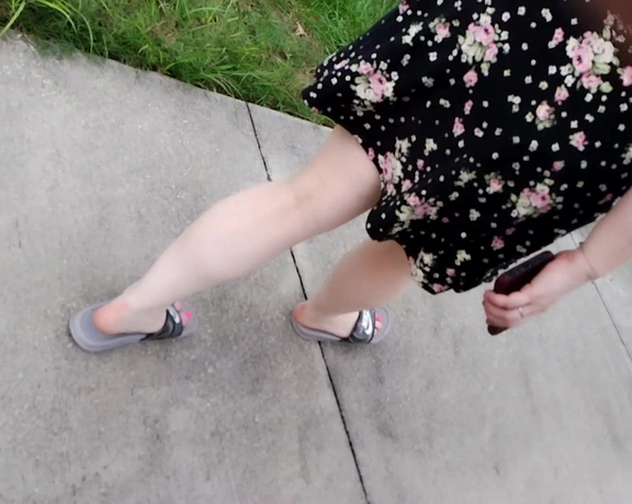 Lotus Feet aka lotussoles - 08-24-2022 OnlyFans Video - Leaked lotussoles 14711