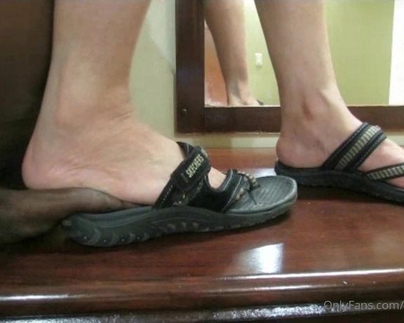 MikeFetishFIlms aka mikefetishfilms - 03-15-2023 OnlyFans Video - COCKK TRAMMPPLIN IN SANDALS VIDEO