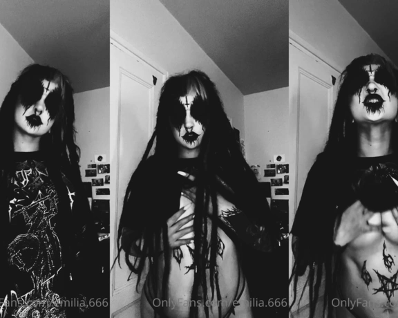 Miss Evilia aka missevilia - 05-10-2021 OnlyFans Video - More corpsepaint stuff  Filming new things tomorrow, hmu for requests