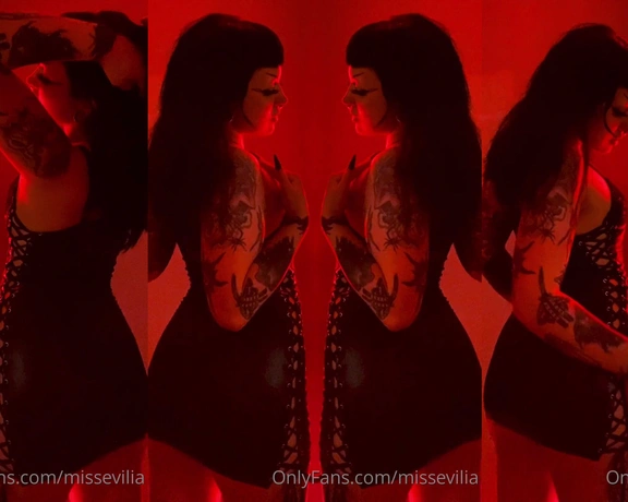 Miss Evilia aka missevilia - 06-03-2022 OnlyFans Video - Double trouble