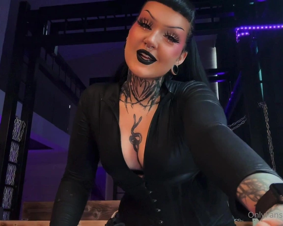 Miss Evilia aka missevilia - 04-28-2024 OnlyFans Video - Nitriilihanska JOI amp CEI  Ihanat nitriilihanskat, sylkeä, erilaisia runkkaustapoja Miten ihana tapa viettää tämän kuun