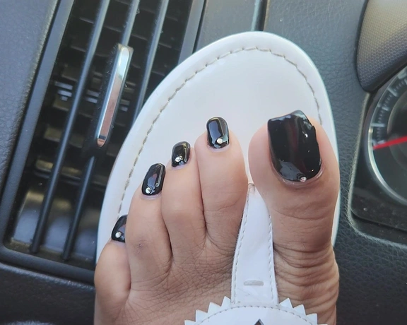 Thedcfootqueen aka thedcfootqueen - 11-03-2022 OnlyFans Video - What color should I get next