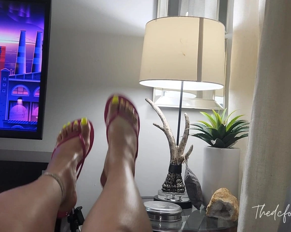 Thedcfootqueen aka thedcfootqueen - 05-25-2022 OnlyFans Video - Leaked thedcfootqueen 61145