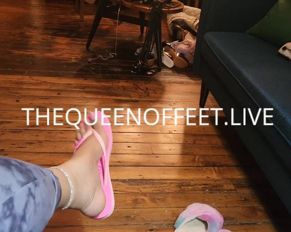 Thedcfootqueen aka thedcfootqueen - 03-17-2023 OnlyFans Video - Joi Story time of when I met this guy on a bench