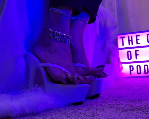 Thedcfootqueen aka thedcfootqueen - 11-02-2022 OnlyFans Video - HOW I BECAME A FOOT SLUT I wanted you guys to get the first peek at