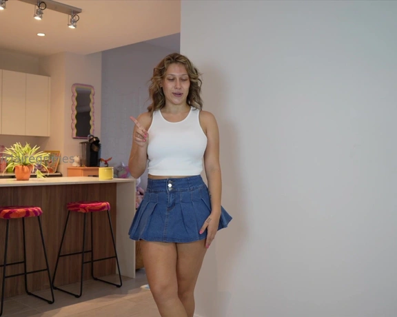 Claire Grimes aka clairegrimes - 10-23-2024 OnlyFans Video - BTS of this tiny, short skirt that I couldnt turn around in on YouTube