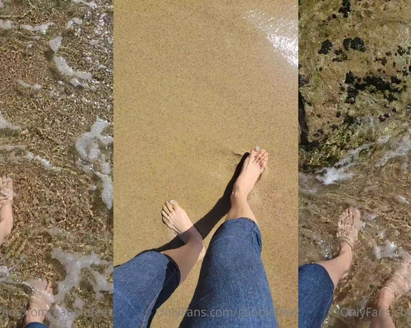 GabbieFeet aka gabbiefeet - 07-21-2021 OnlyFans Video - A little walk at the beach