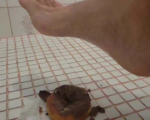 GabbieFeet aka gabbiefeet - 09-10-2021 OnlyFans Video - I think the donut didt stand a chance, slow mo so you can enjoy