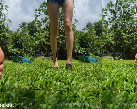 GabbieFeet aka gabbiefeet - 06-30-2023 OnlyFans Video - Just a walk on the grass