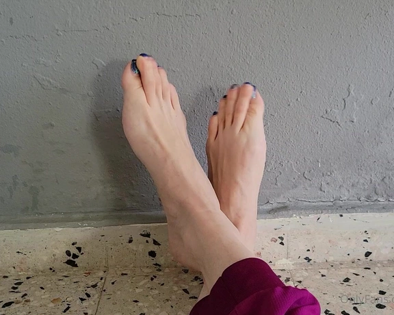 GabbieFeet aka gabbiefeet - 04-16-2022 OnlyFans Video - Leaked gabbiefeet 90576