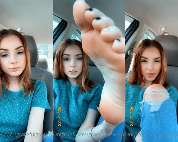 GracefulgraceXO aka gracefulgracexo - 07-22-2020 OnlyFans Video - A man was watching me lol